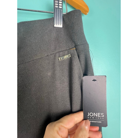 Jones New York Signature Pants - Women's Jones New York Signature Straight Leg Pants XXL Charcoal NWT